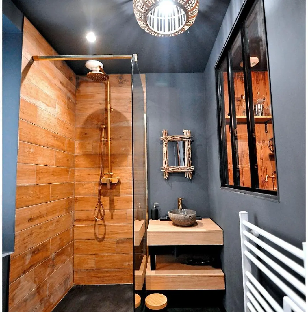 アパート Le Chalet Romantique, Spa Xxl, Ecran Cinema, Lit King Size, Cascade D'Eau ブールゴアン フランス